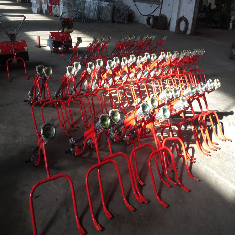 1545618682167371.jpg 除草机03.jpg