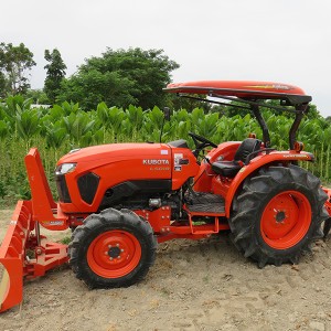 4 Wheel Mini Agricultural Machinery Tractor