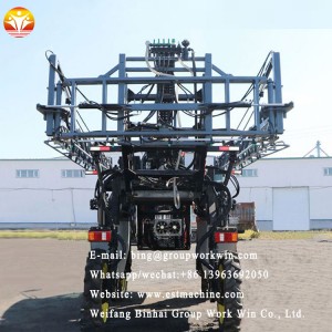 Large width Big tractor fertilizer sprayer for sale