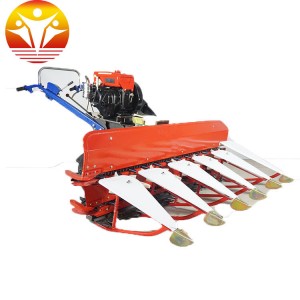 2018 Top Sale Mini Harvester Kubota Harvester Mini Wheat Combine Harvester Price