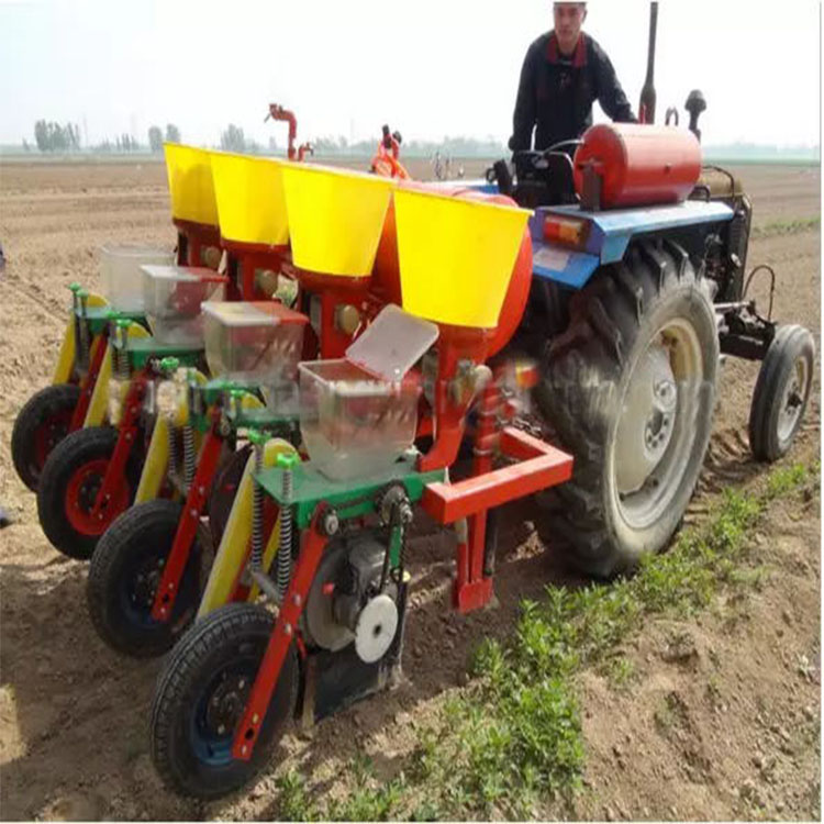 corn planter4.jpg